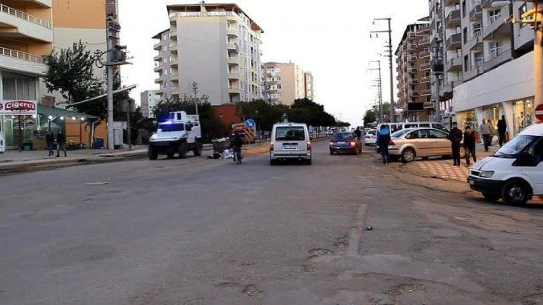 Diyarbakır'da PKK yandaşlarına operasyon