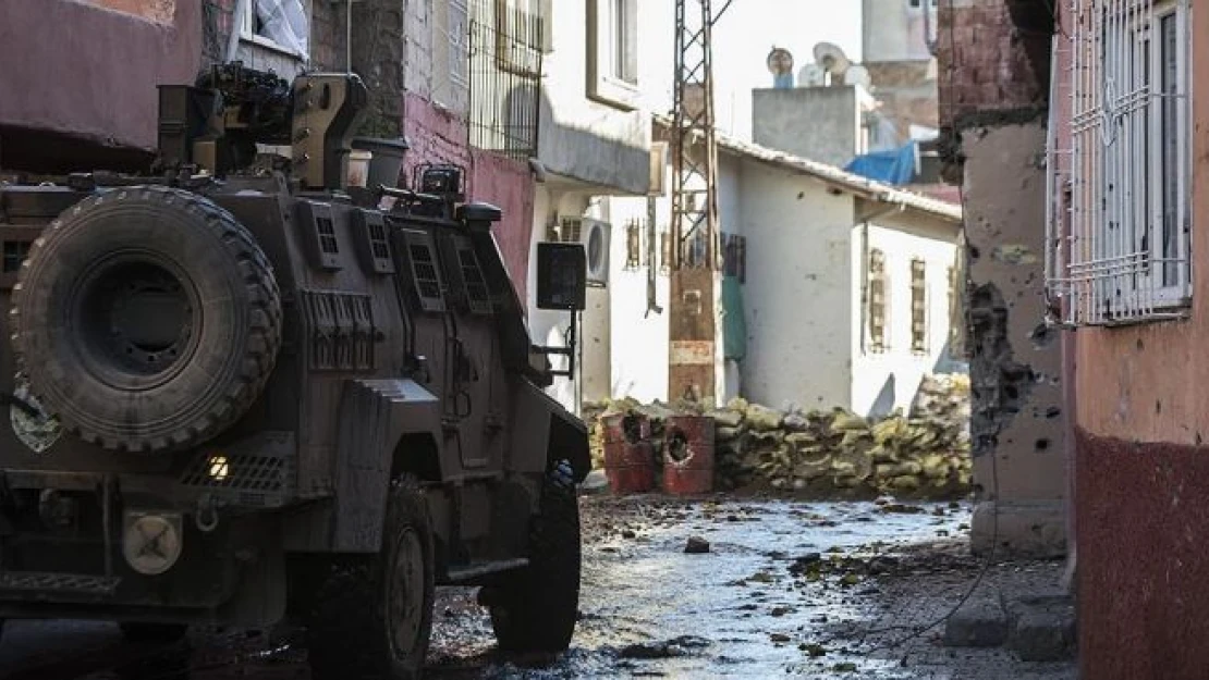 Diyarbakır'da terör saldırısı: 1 asker şehit oldu