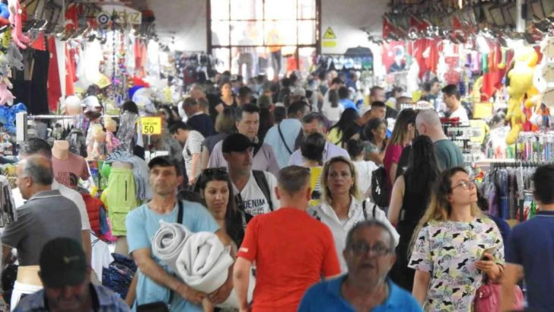 Edirne esnafı Bulgar ve Yunan turist yoğunluğunun ardından şimdi de gurbetçileri ağırlıyor