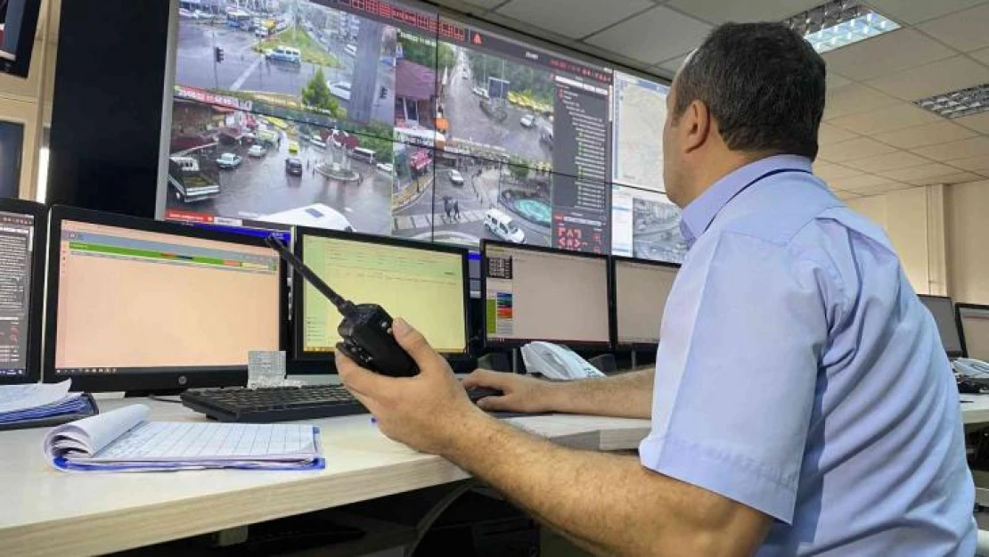 Ehliyeti alınan sürücülerin trafiğe çıkması 'Kara Liste' uygulamasıyla engelleniyor