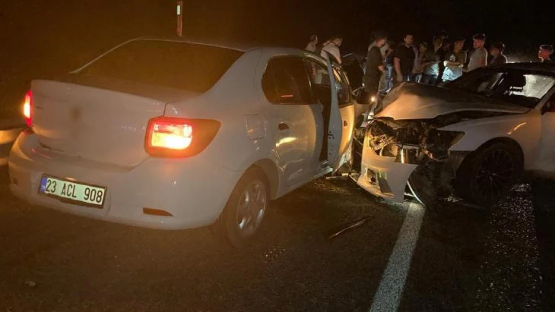 Elazığ'da trafik kazası: 4 yaralı