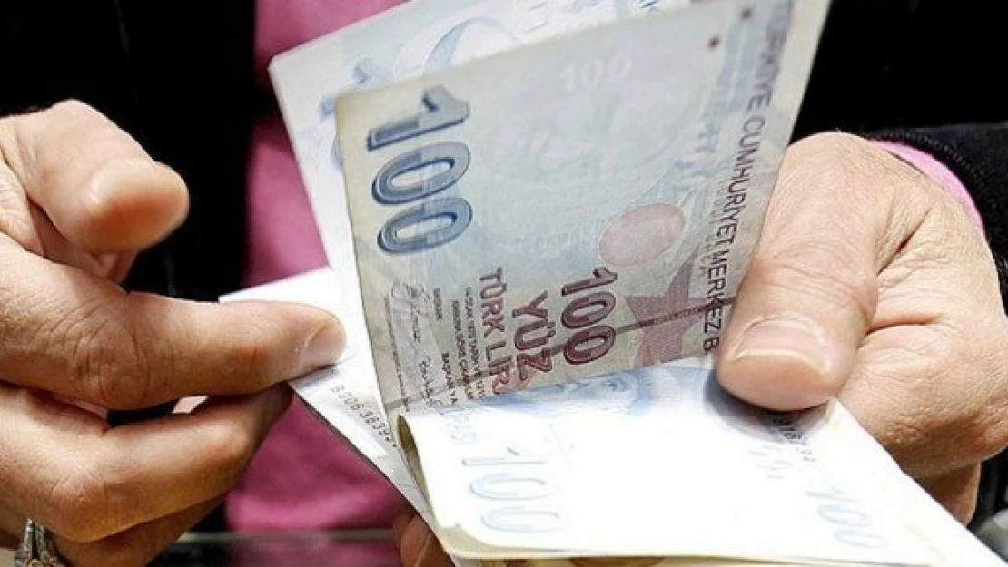 Emekliye en az 234 lira zam