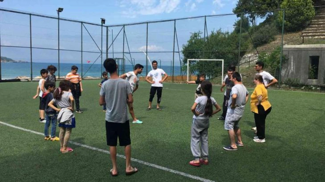 Engelli Bireyler Beyoğlu Belediyesi'nin Kefken Kampında yazın tadını çıkartıyor