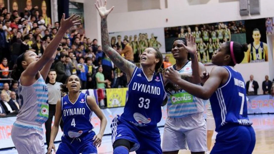 Fenerbahçe Dinamo Kursk yendi