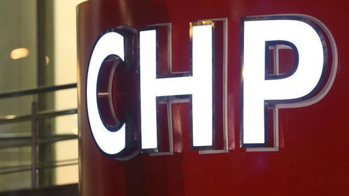 Flaş...CHP'de 3 belediye başkanı ihraç edildi