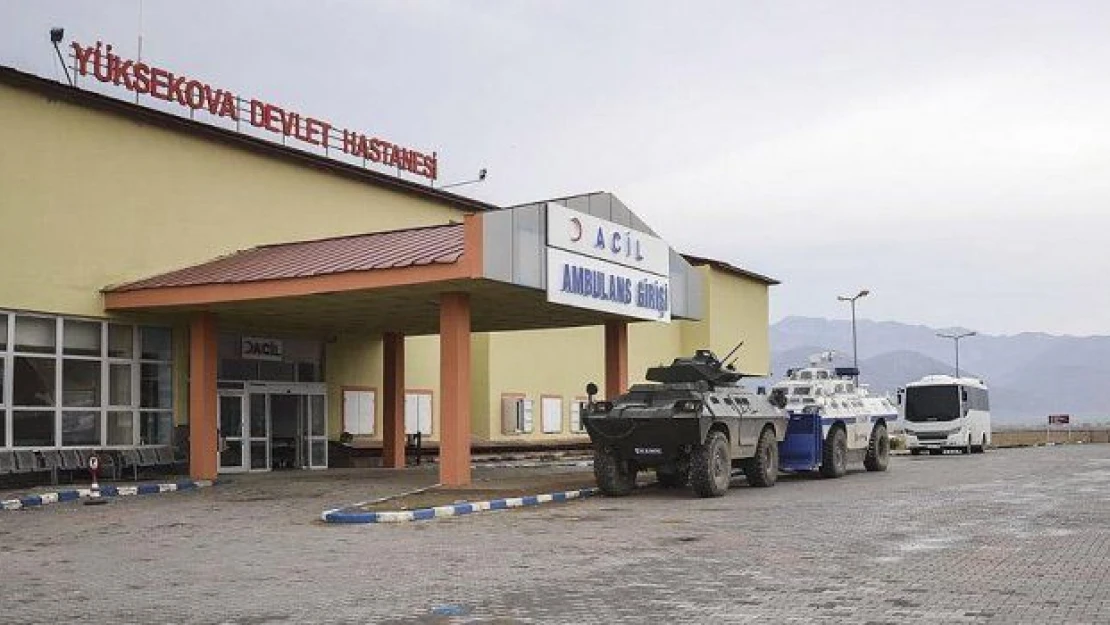 Hakkari'de askeri birlikte patlama: 3 şehit