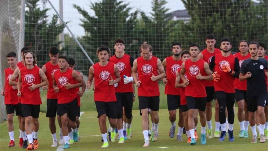 FT Antalyaspor 4 Temmuz'da Burdur'da top başı yapıyor