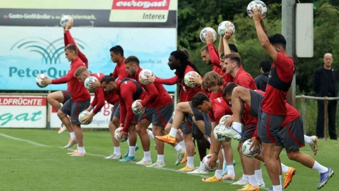 Galatasaray yeni sezon hazırlıklarını sürdürdü
