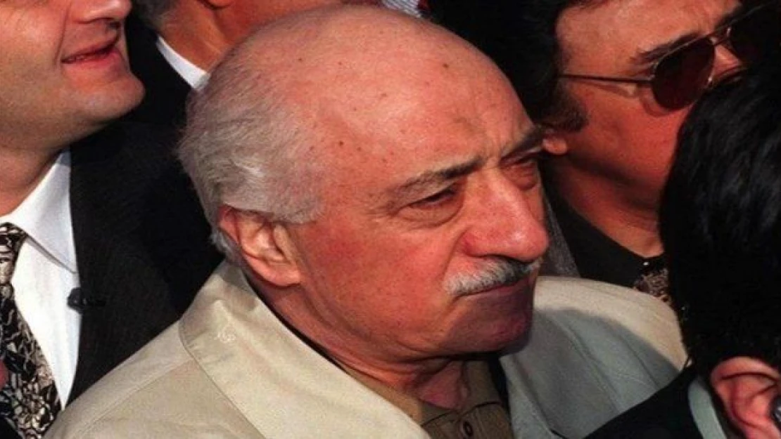 Gülen 2 davada 'sanık', 3 soruşturmada 'şüpheli'