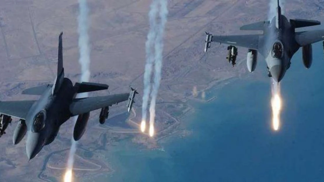 Hakkari'de hava operasyonu: 6 terörist öldürüldü
