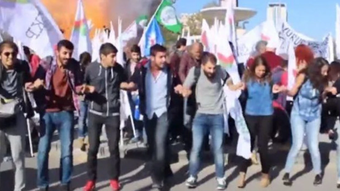 'Halayı çekerken kadraja patlama girmiş'