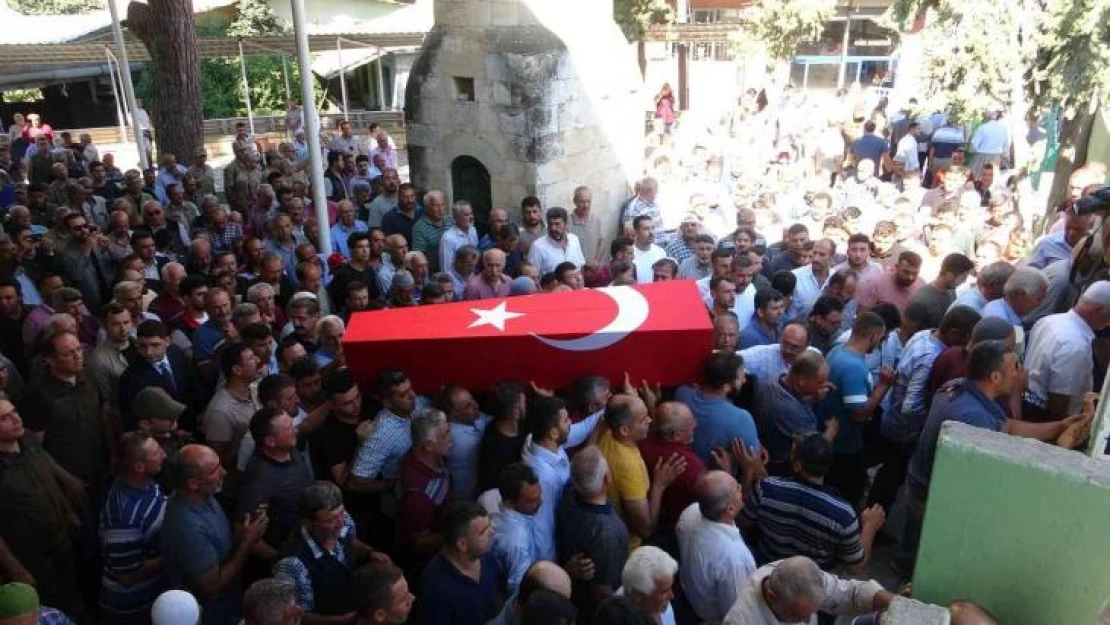 Hatay'da şehit olan av koruma memuru toprağa verildi