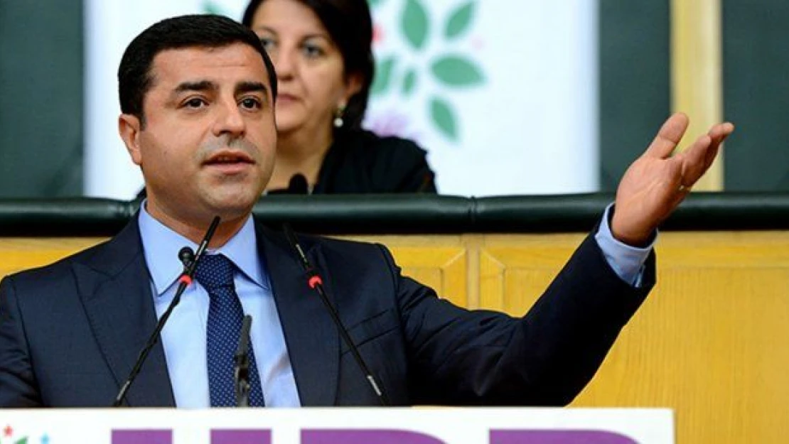 Hendek kazanları öven Demirtaş: &quotOnların ellerinden öpüyorum"