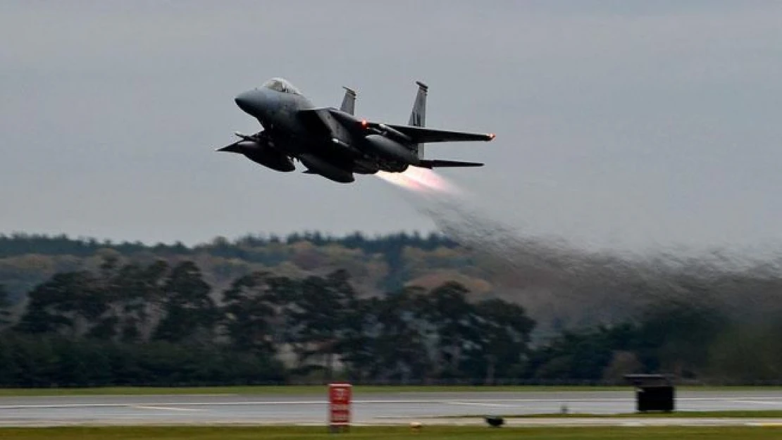 İncirlik'te görevini tamamlayan ABD savaş uçakları döndü