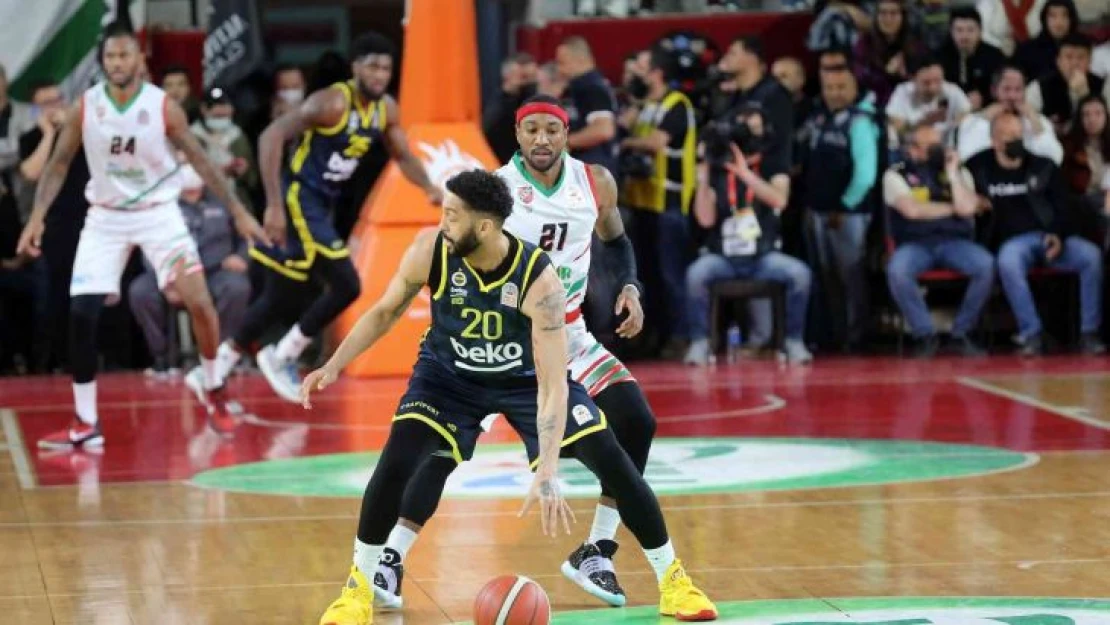 ING Basketbol Süper Ligi: Pınar Karşıyaka: 74 - Fenerbahçe Beko: 72