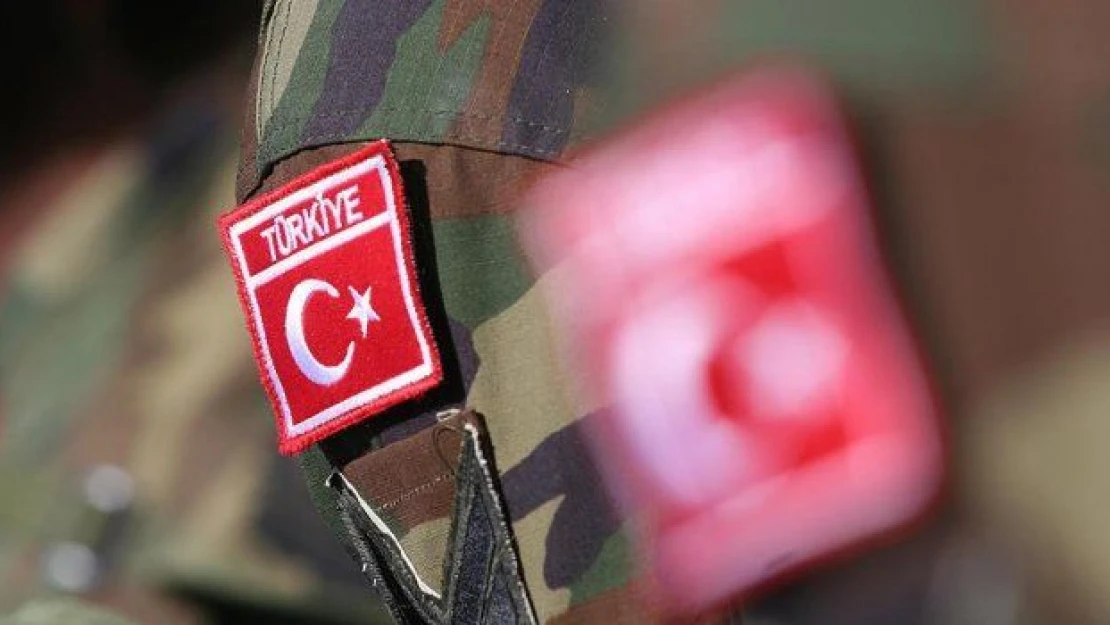 &quotIrak'taki Türk askeri&quotni BMGK'ya taşıyan Rusya'ya cevap
