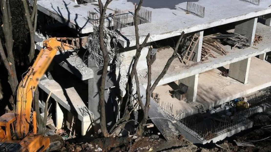 'İsmailağa Camii İlim ve Hizmet Vakfının dahli söz konusu değildir'