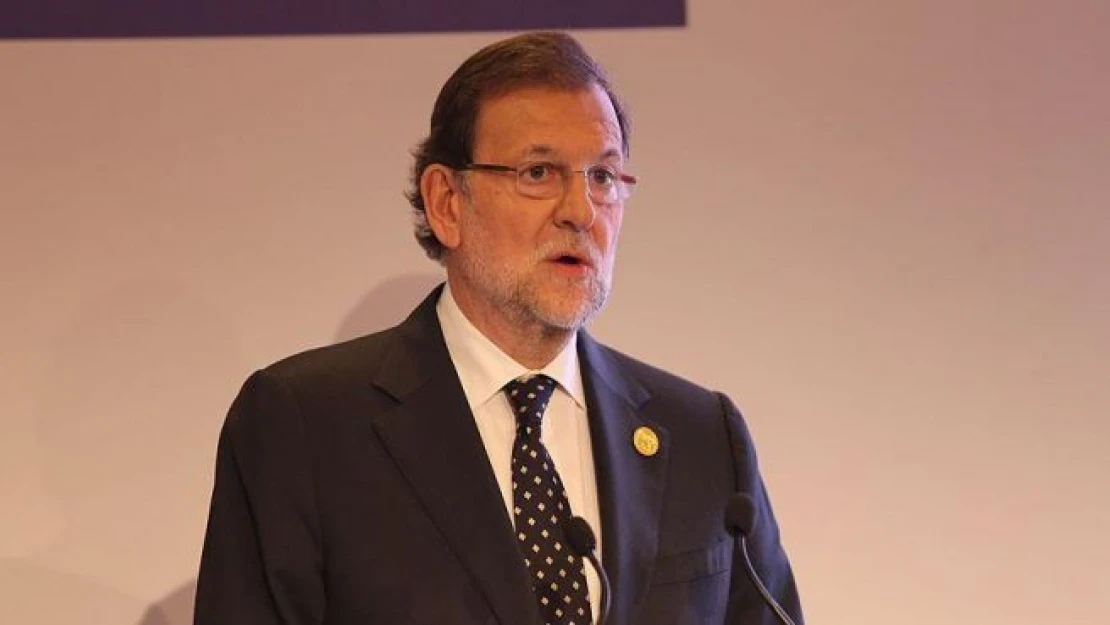 İspanya Başbakanı Rajoy'a fiziksel saldırı