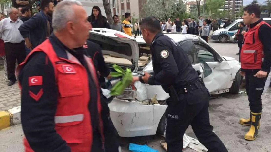 Isparta'da trafik kazası: 2 yaralı