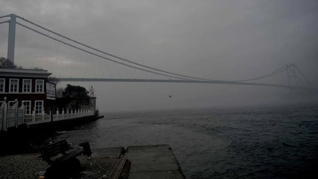 İstanbul Boğazı gemi geçişine kapatıldı