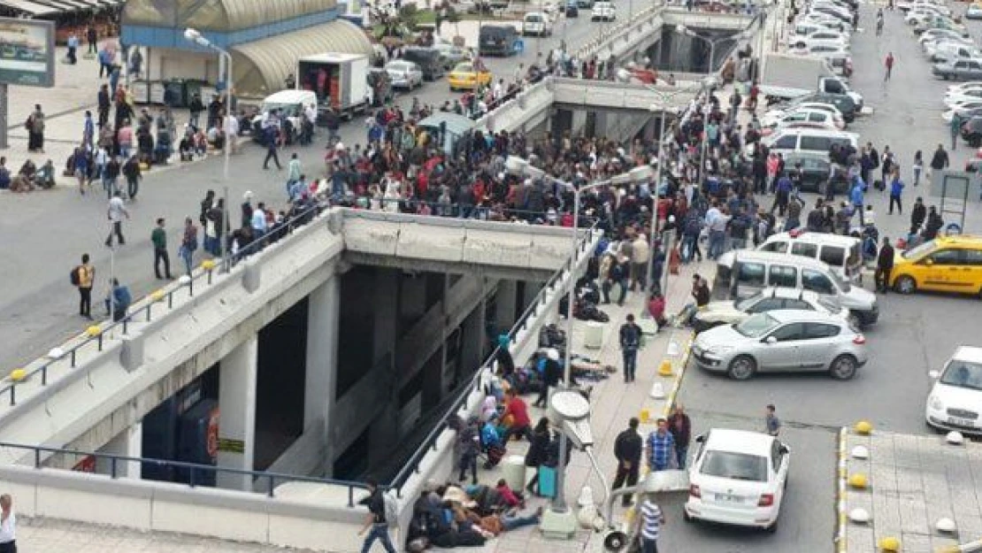  İstanbul Otogarı'na sığınmacı akını