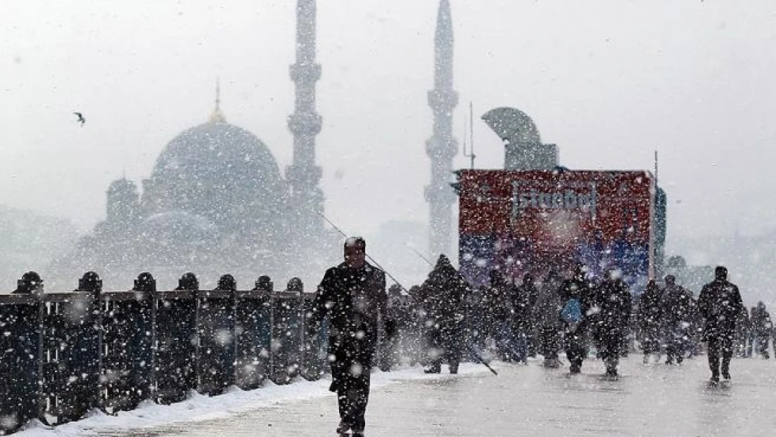 İstanbul'da kar yağışı sürecek