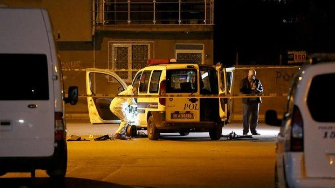 İzmir'de polise silahlı ve bombalı saldırı gerçekleştiren terörist yakalandı
