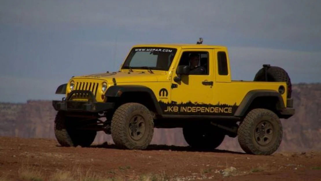 Jeep'e Yeni Kompakt SUV ve Pikap Geliyor