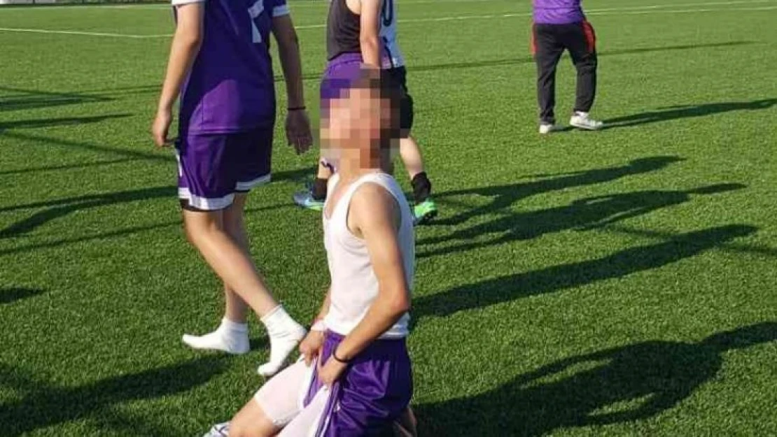 Kadın futbol maçında erkek oyuncu iddiası!