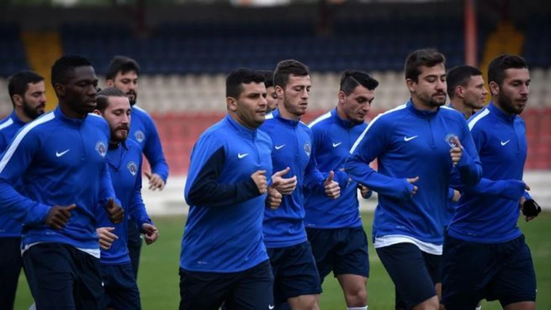 Kasımpaşa'dan savunmaya takviye
