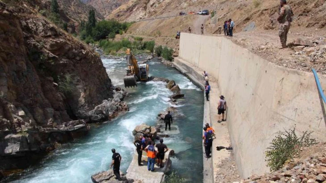 Kayıp hemşirenin ailesi umutla gelecek haberi bekliyor