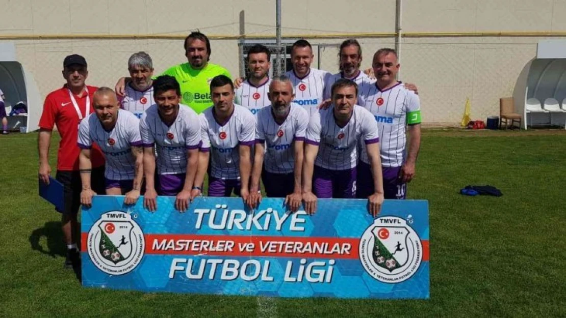Kdz. Ereğli Zafer Men Masterler Takımı yarı finale yükseldi