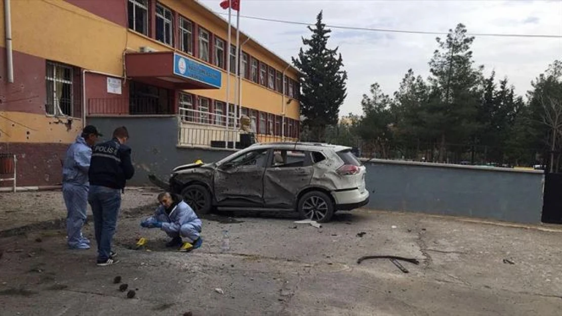 DAEŞ mevzilerinden Kilis'teki okula Katyuşa füzesi atıldı: 1 ölü, 3 yaralı