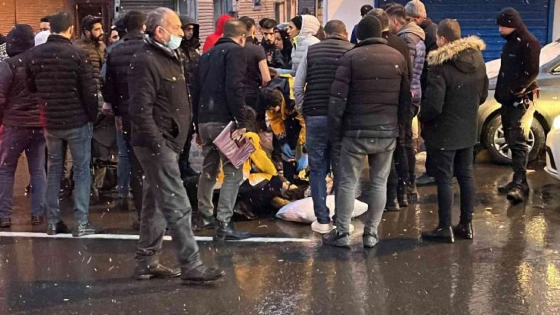 Kıskançlık krizine giren adam eşini darp etti