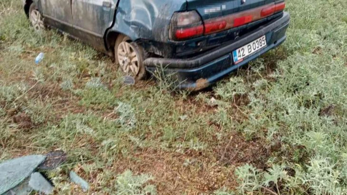 Konya'da otomobil takla attı: 2 yaralı