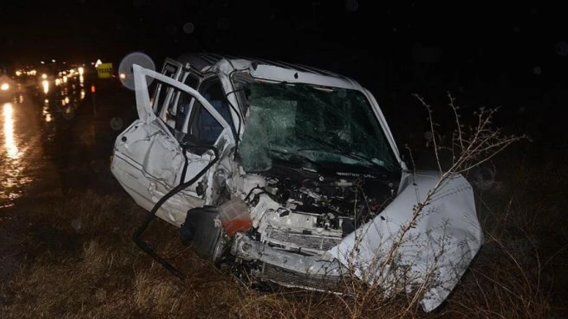 Konya'da trafik kazası: 26 yaralı