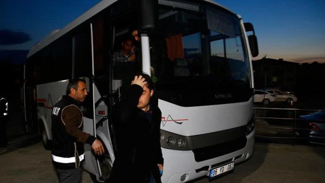 KPSS şüphelileri sağlık kontrolünden geçirildi