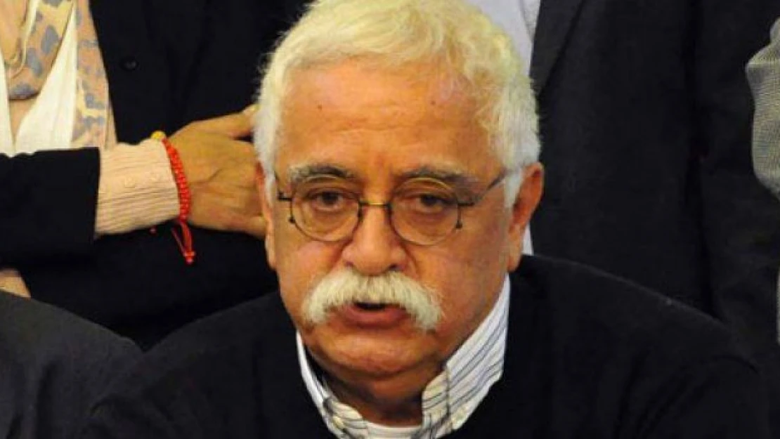 Levent Kırca yaşamını yitirdi