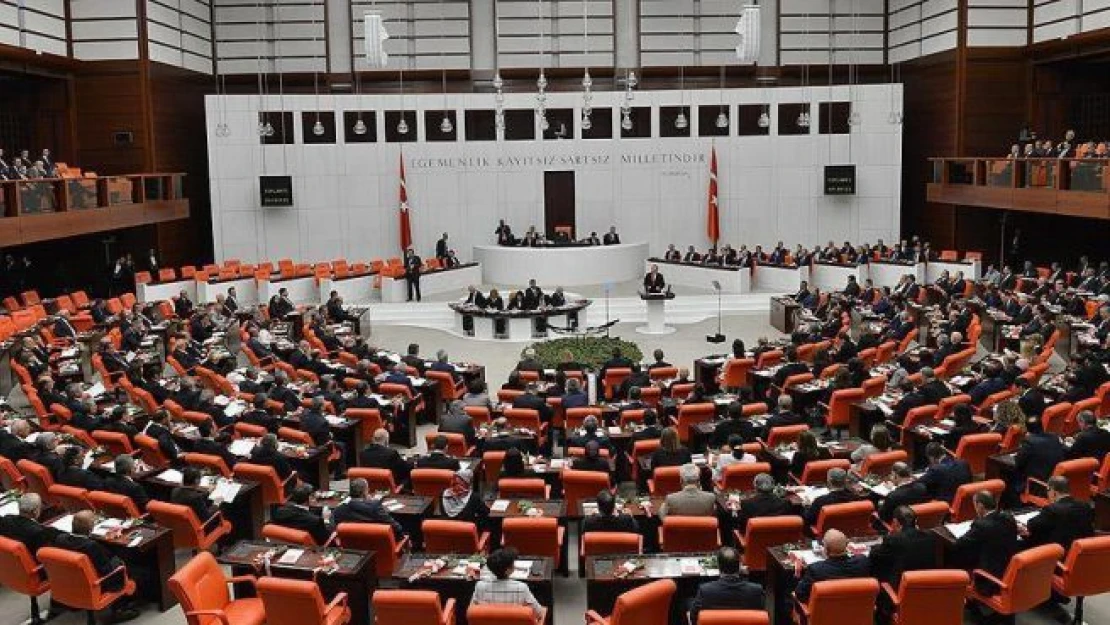 Meclis'in çalışan kadınlara yeni haklar mesaisi sürecek
