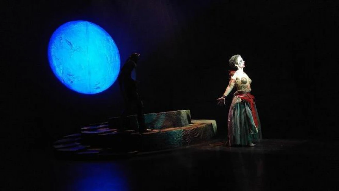 'Medea Kali' oyununun prömiyeri yapıldı