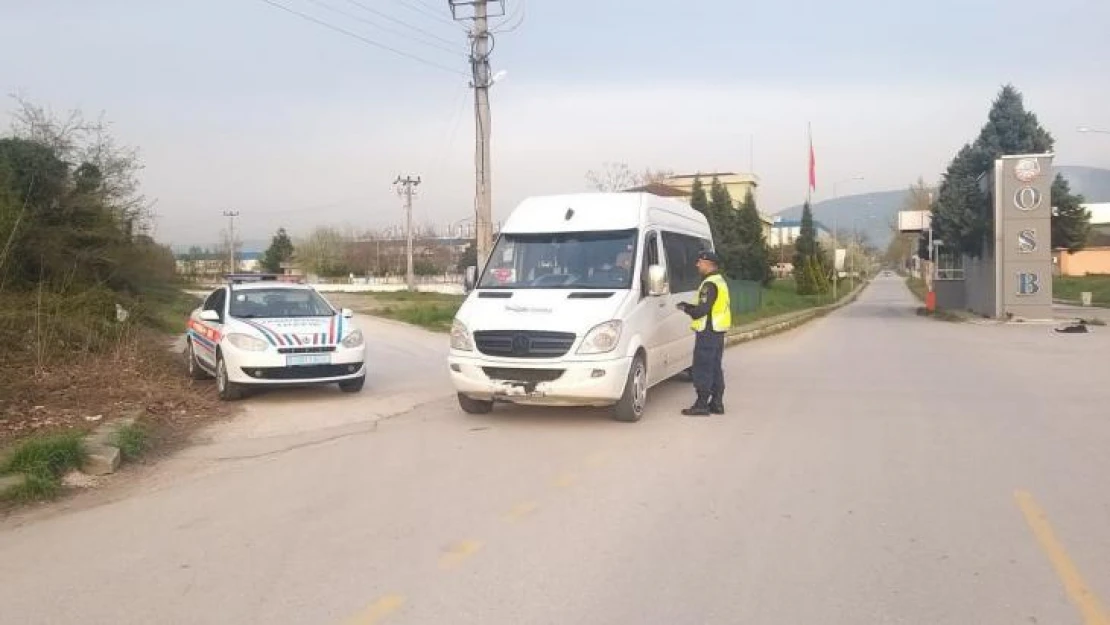 Mevsimlik tarım işlerini taşıyan araçlara jandarmadan denetim