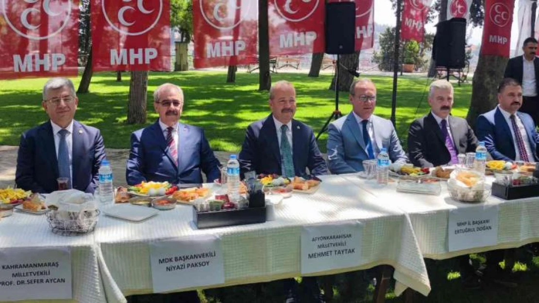 MHP MYK üyesi Abdullah Bahadır Alperen: 'Böyle iki yüzlü siyaset olmaz'