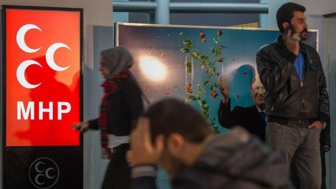 MHP  yüzde 4,3 oy, 39 milletvekili kaybetti