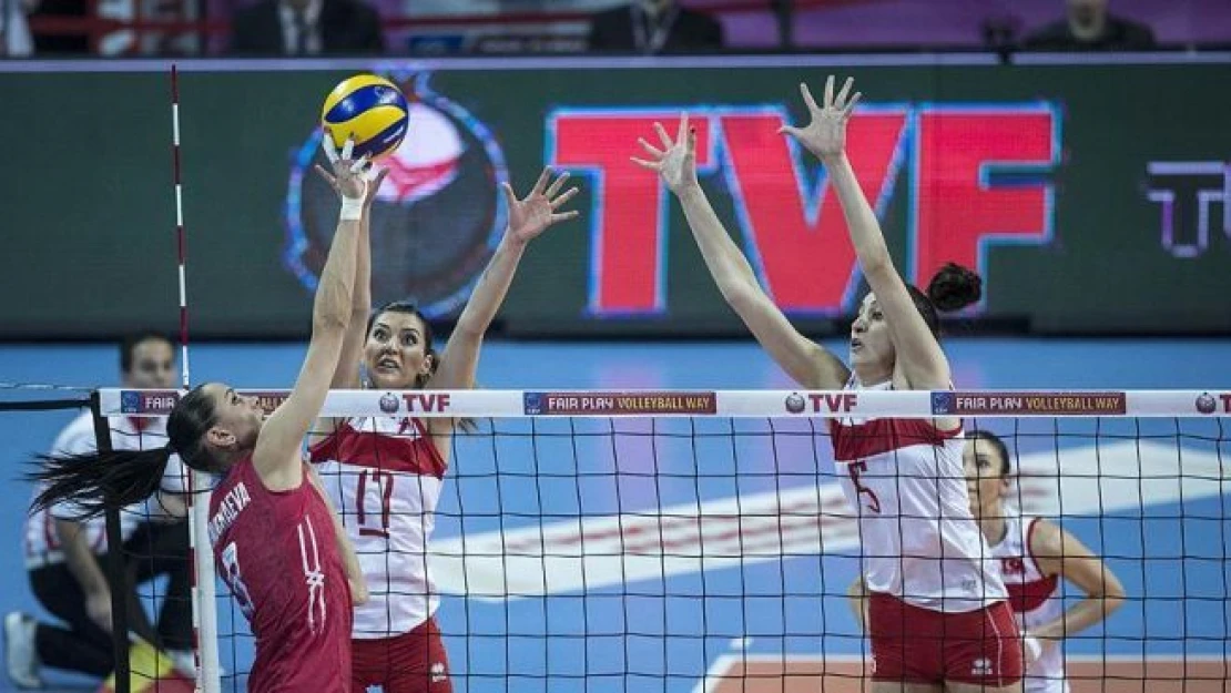 Milliler voleybolda Olimpiyat şansını yitirdi