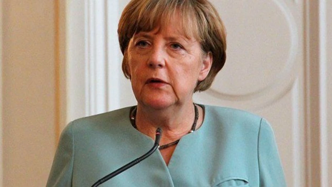 Minik Aylan'ın görüntüleri Merkel'i sarsmış!