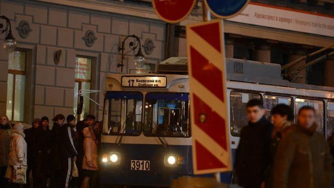 Moskova'da otobüs durağında patlama