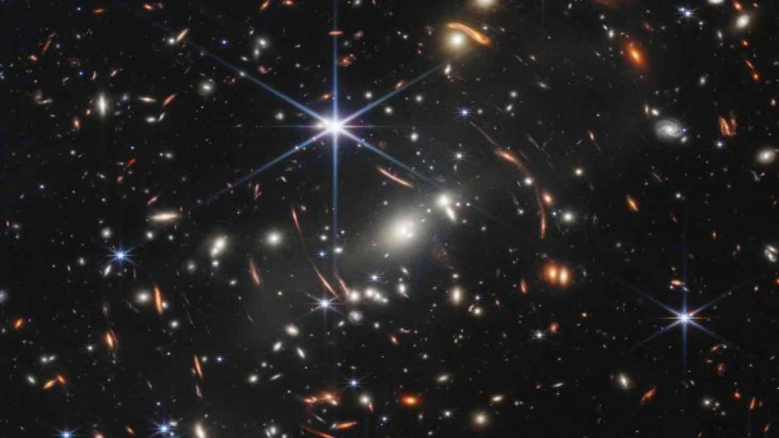 NASA'dan evrenin en derin görüntüsü