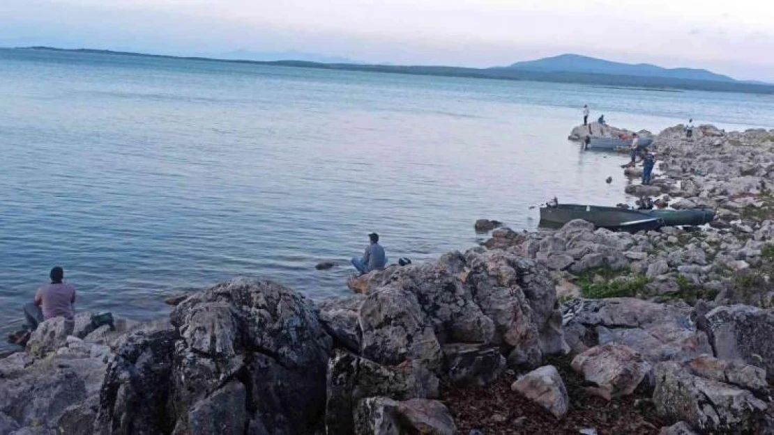 Olta tutkunları sudak balığı yarışmasında bir balık bile yakalayamadı