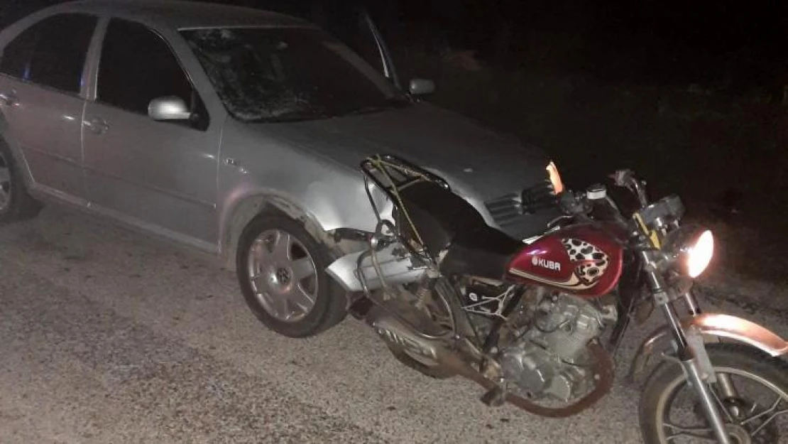 Osmaniye'de otomobil motosiklete çarptı: 2 yaralı