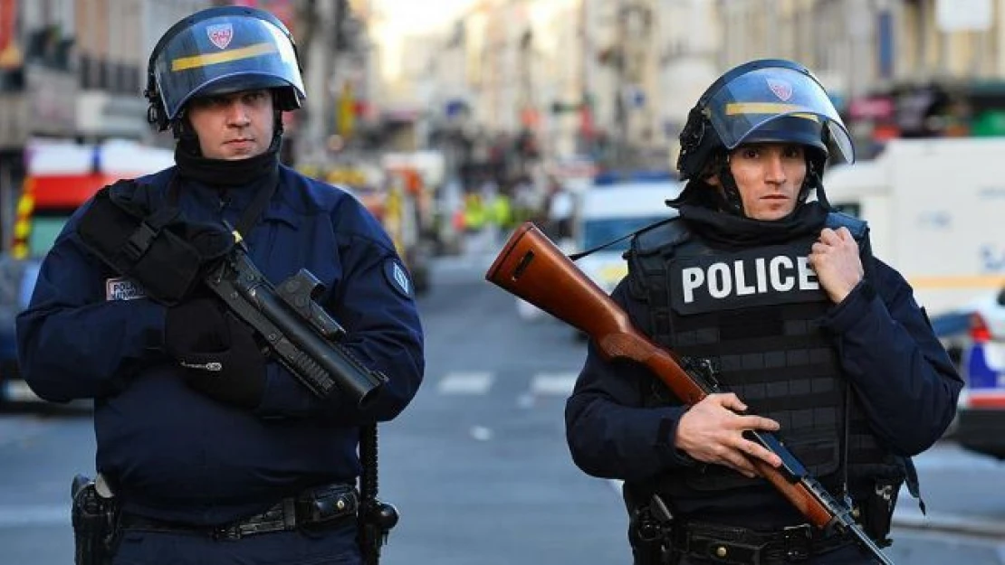 Paris'teki terör saldırıları soruşturmasında 1 gözaltı